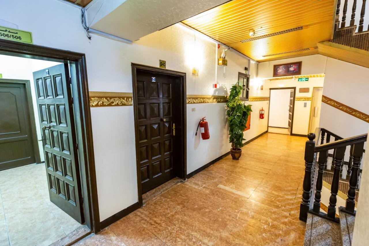 Al Eairy Furnished Apartments- Jeddah 1 Eksteriør billede