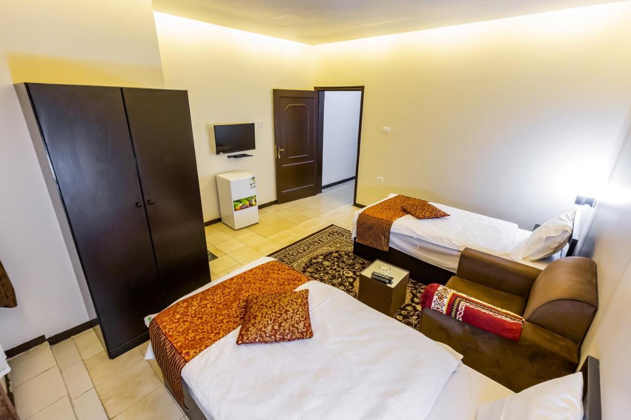 Al Eairy Furnished Apartments- Jeddah 1 Eksteriør billede