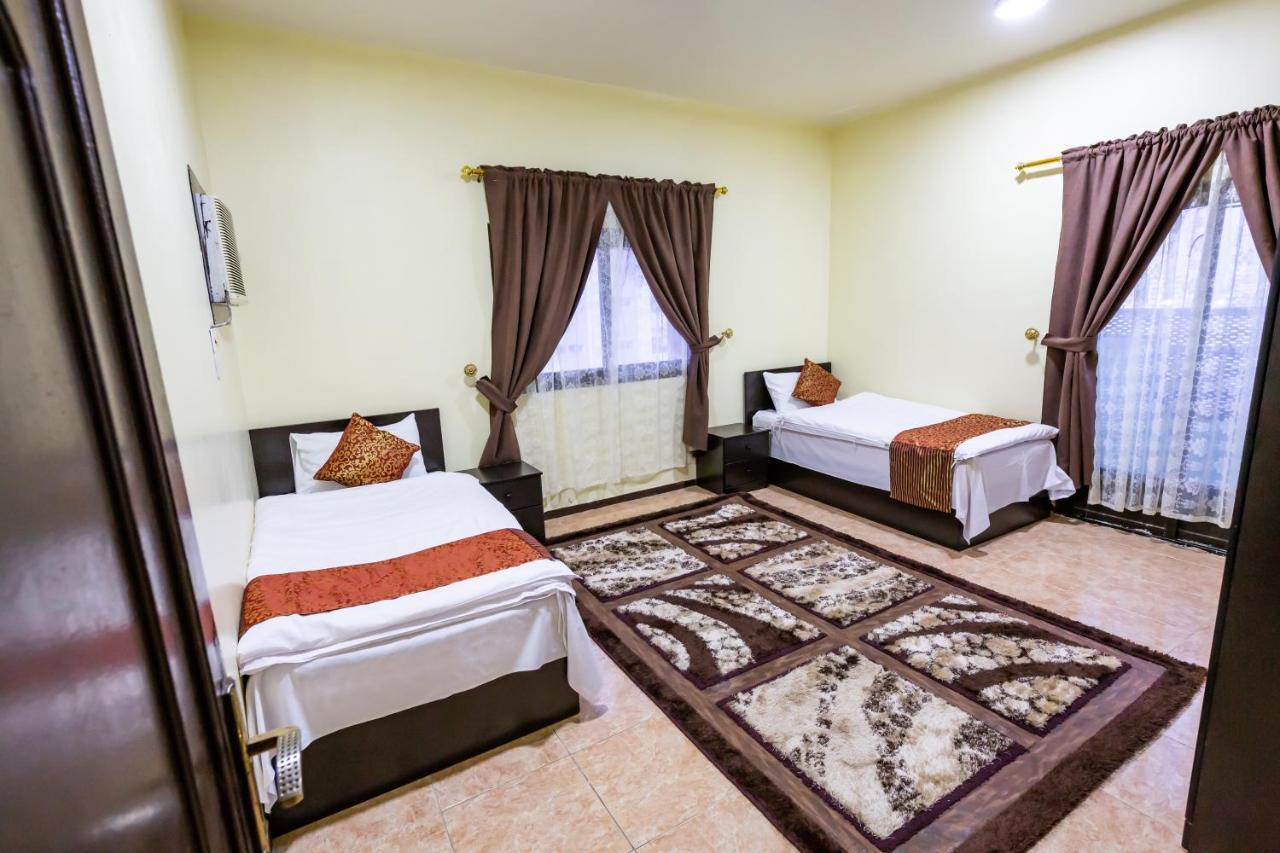 Al Eairy Furnished Apartments- Jeddah 1 Eksteriør billede