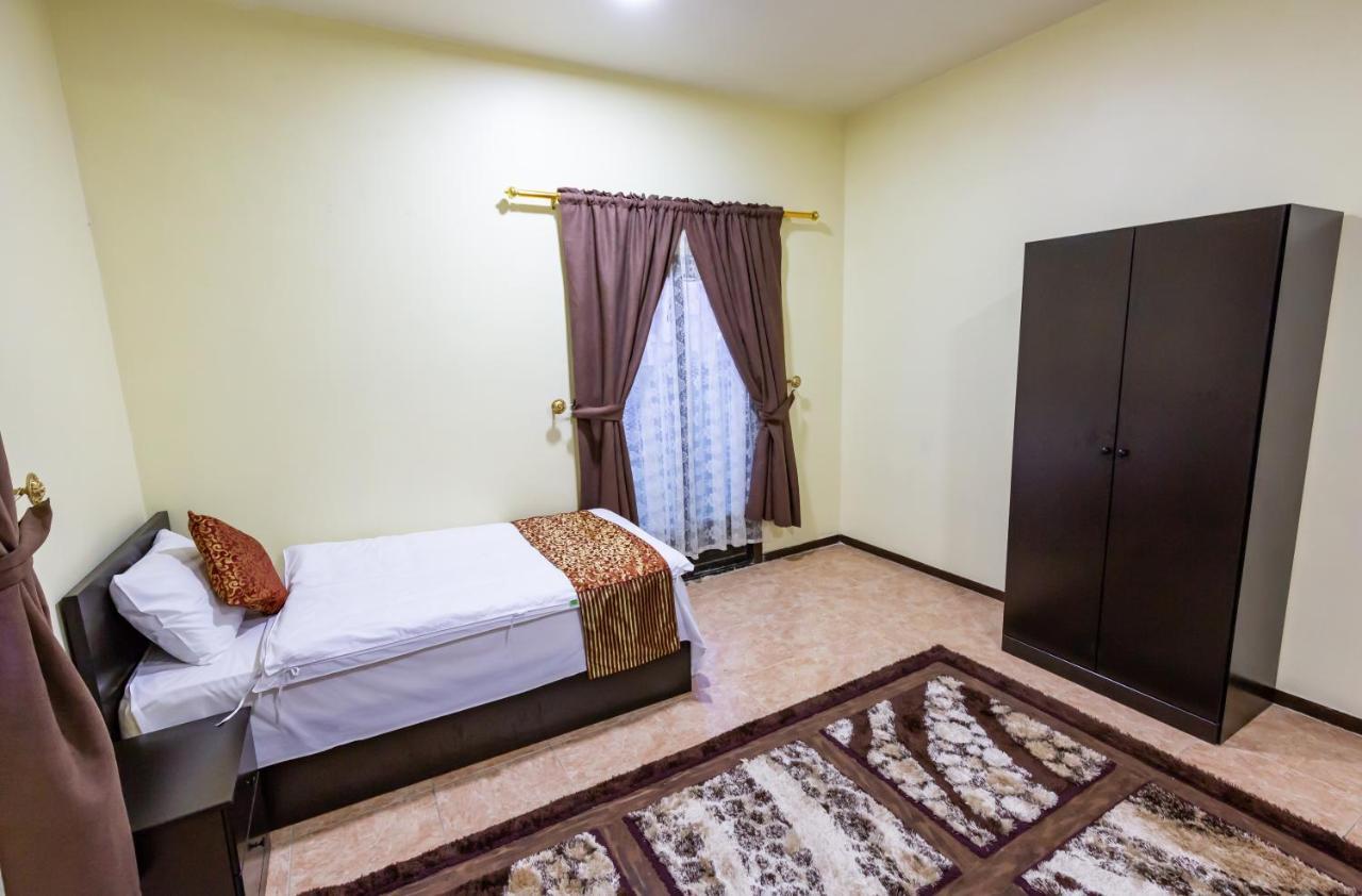 Al Eairy Furnished Apartments- Jeddah 1 Eksteriør billede